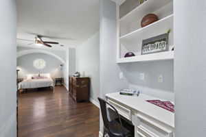  Photo 21