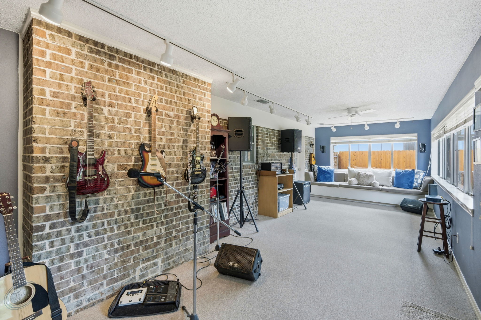 Bonus Room