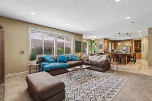 SW Oviatt Dr-S2005-020.jpg