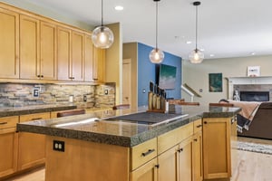 SW Oviatt Dr-S2005-037.jpg