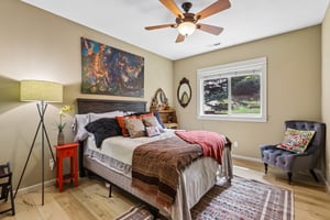 SW Oviatt Dr-S2005-081.jpg