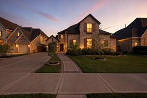  Photo 0