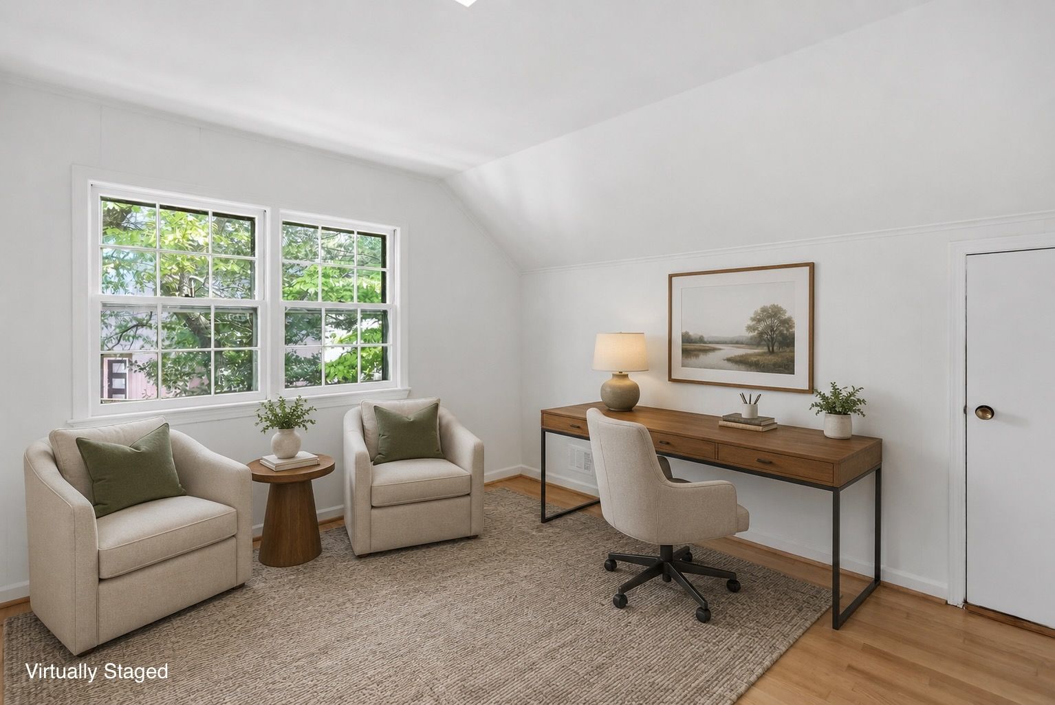 Primary Sitting Room, Office, or Walk-in-Closet