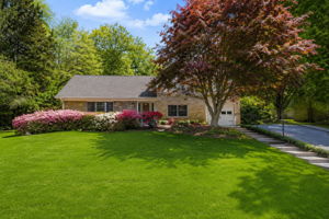 7616 Carteret Rd