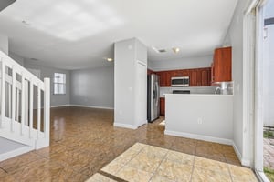 NW 114th Path 7616-S2105-012.jpg