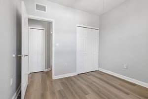 NW 114th Path 7616-S2105-023.jpg