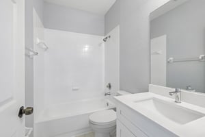 NW 114th Path 7616-S2105-026.jpg