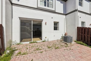NW 114th Path 7616-S2105-041.jpg