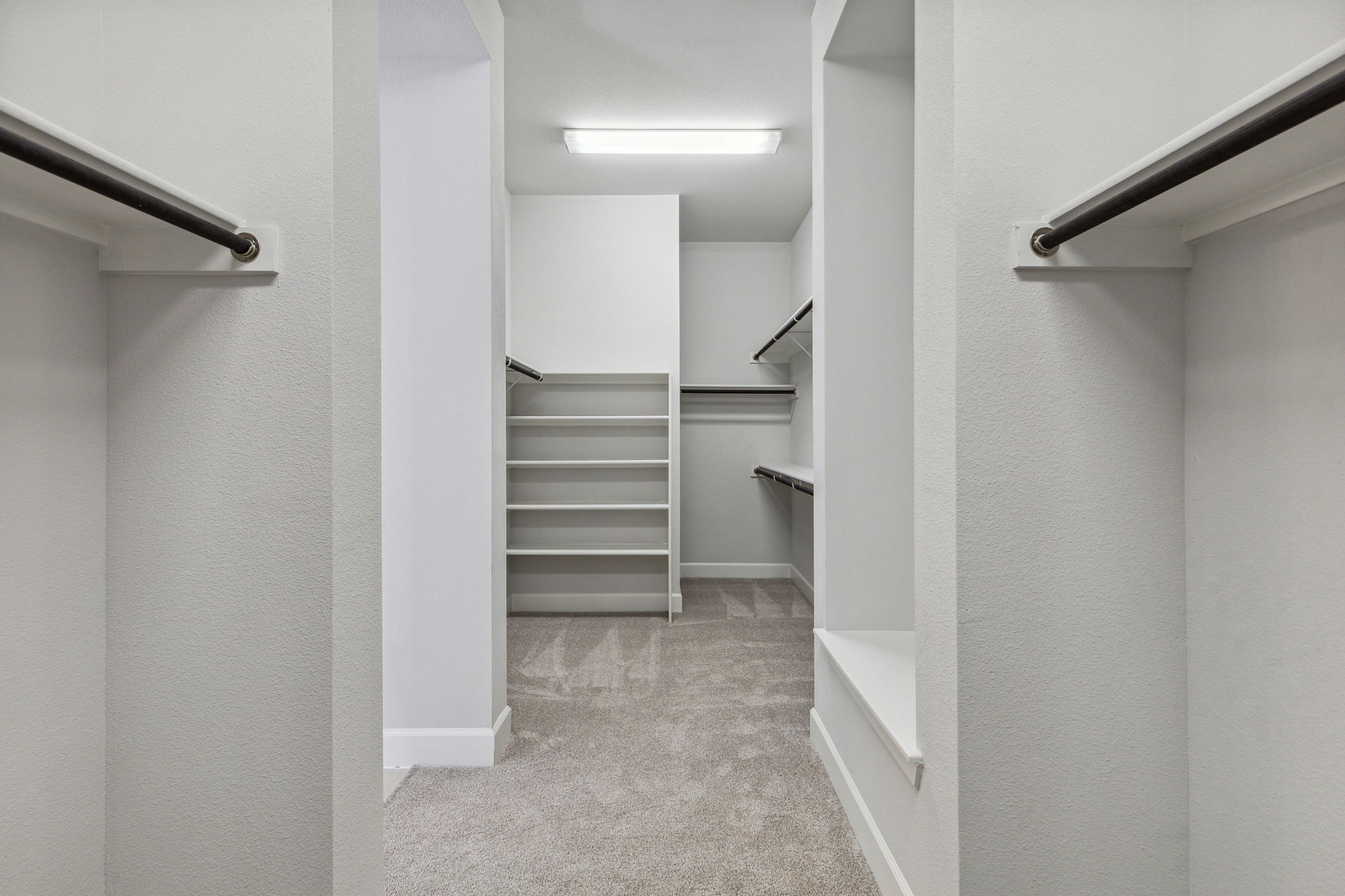 7616Pondview_028