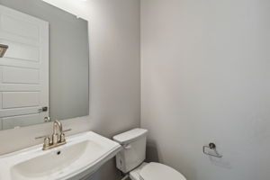 7616Pondview_012