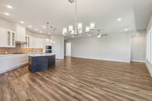 7616Pondview_017