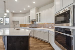 7616Pondview_021