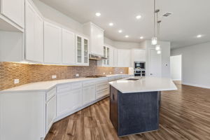 7616Pondview_019