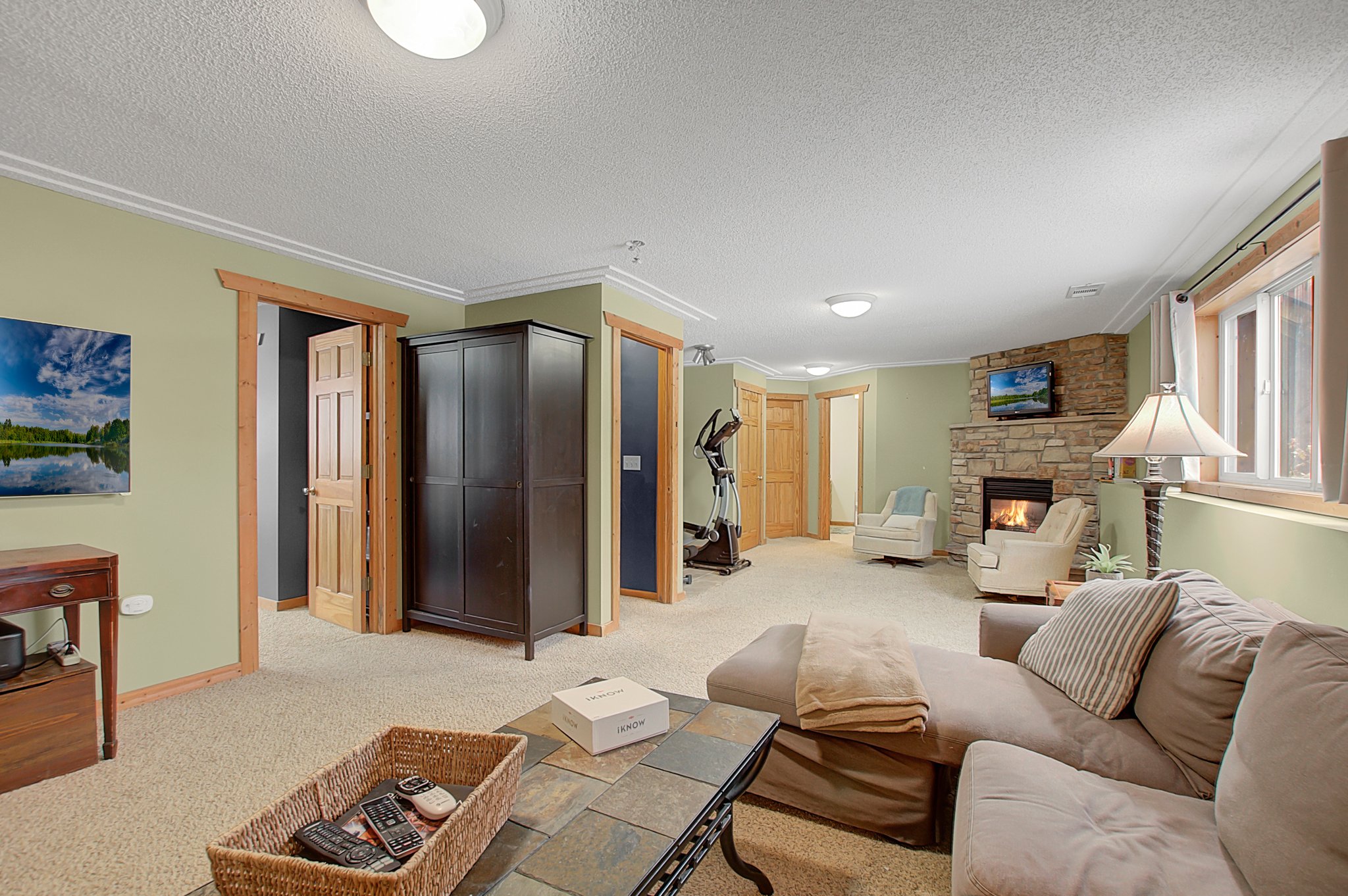 7618 Behm Ln, Circle Pines, MN 55014, US Photo 16