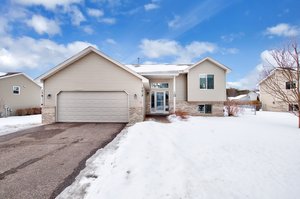 7618 Behm Ln, Circle Pines, MN 55014, US Photo 0