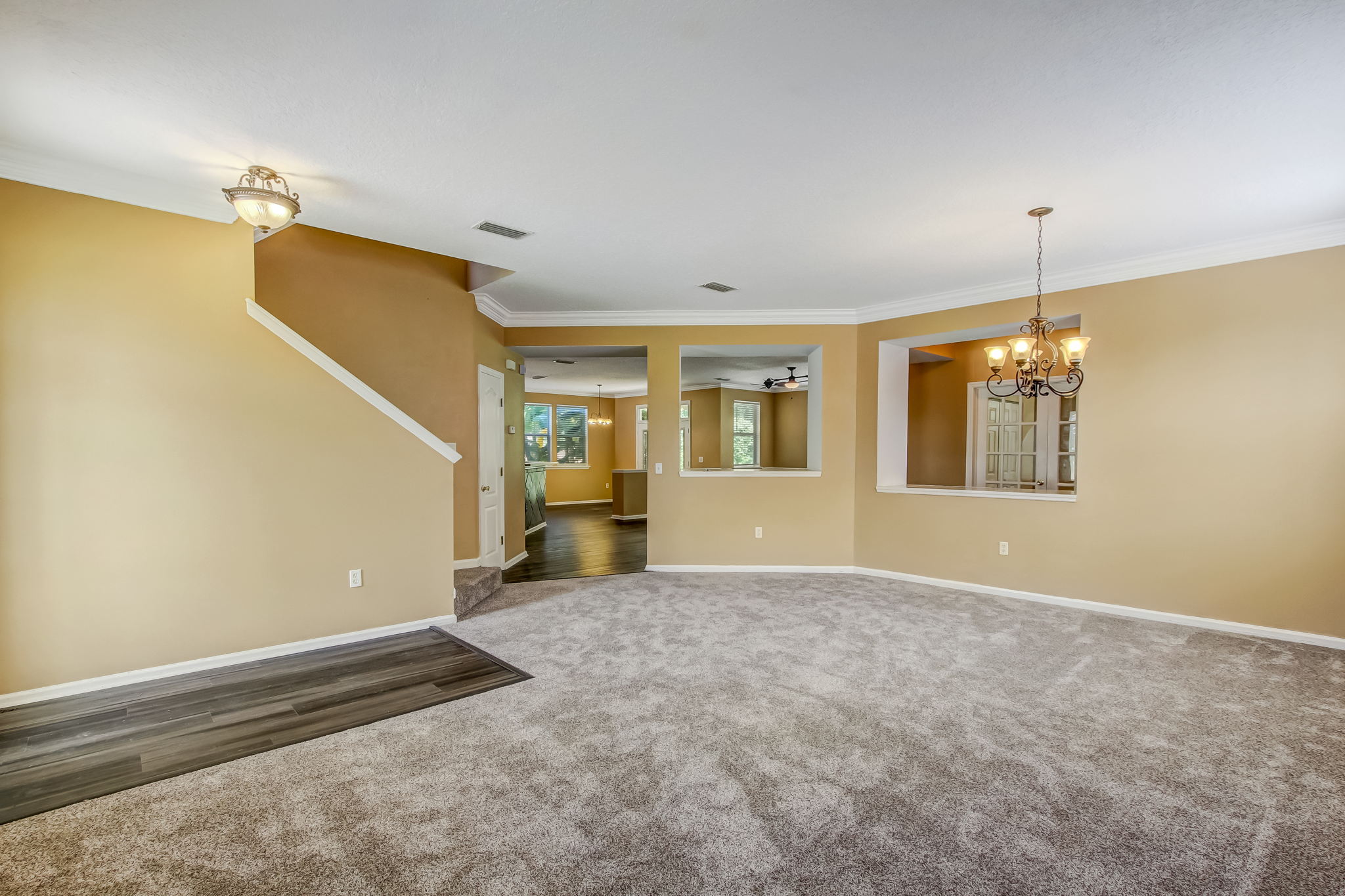 Living/Dining Room