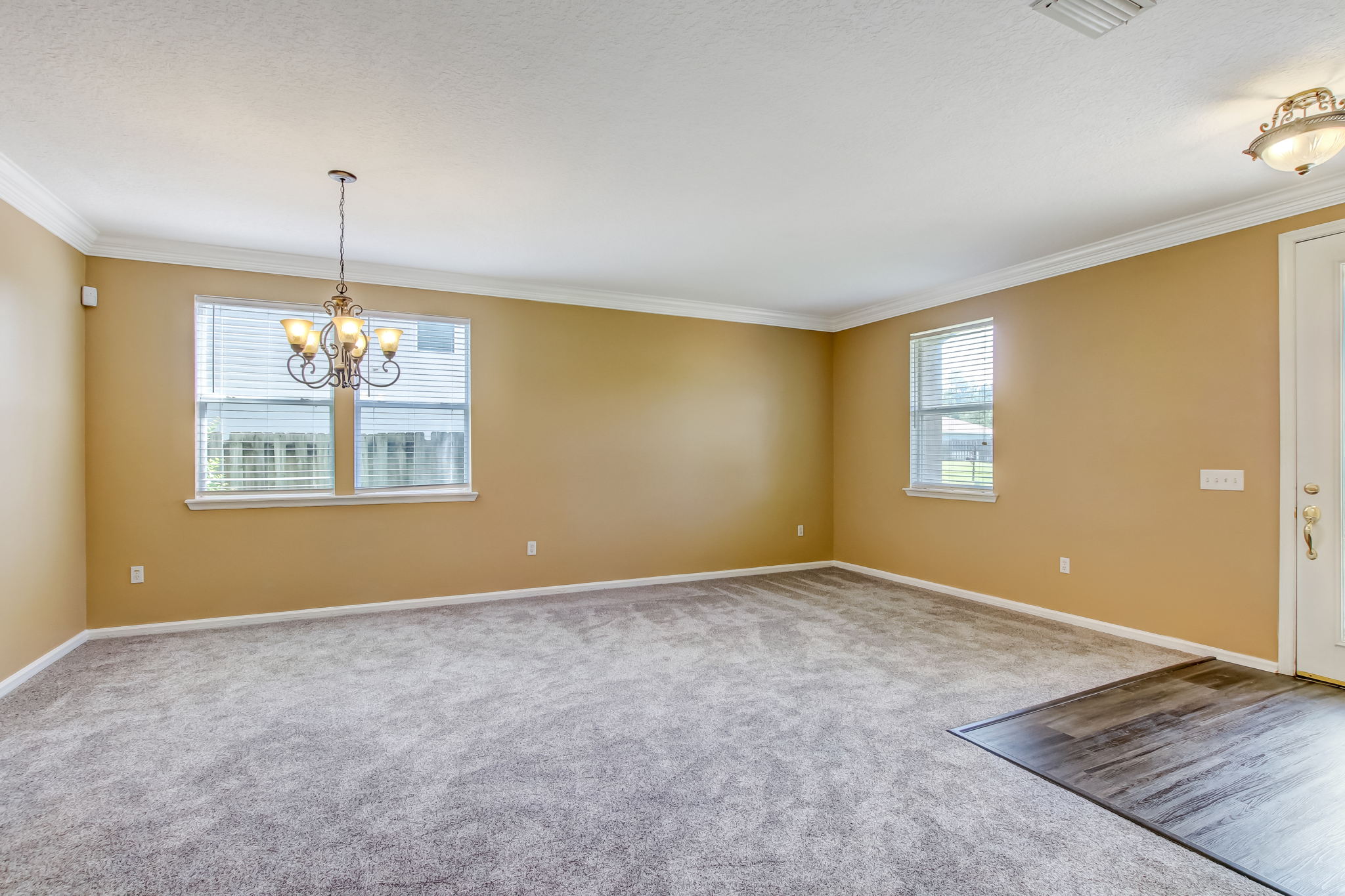 Living/Dining Room