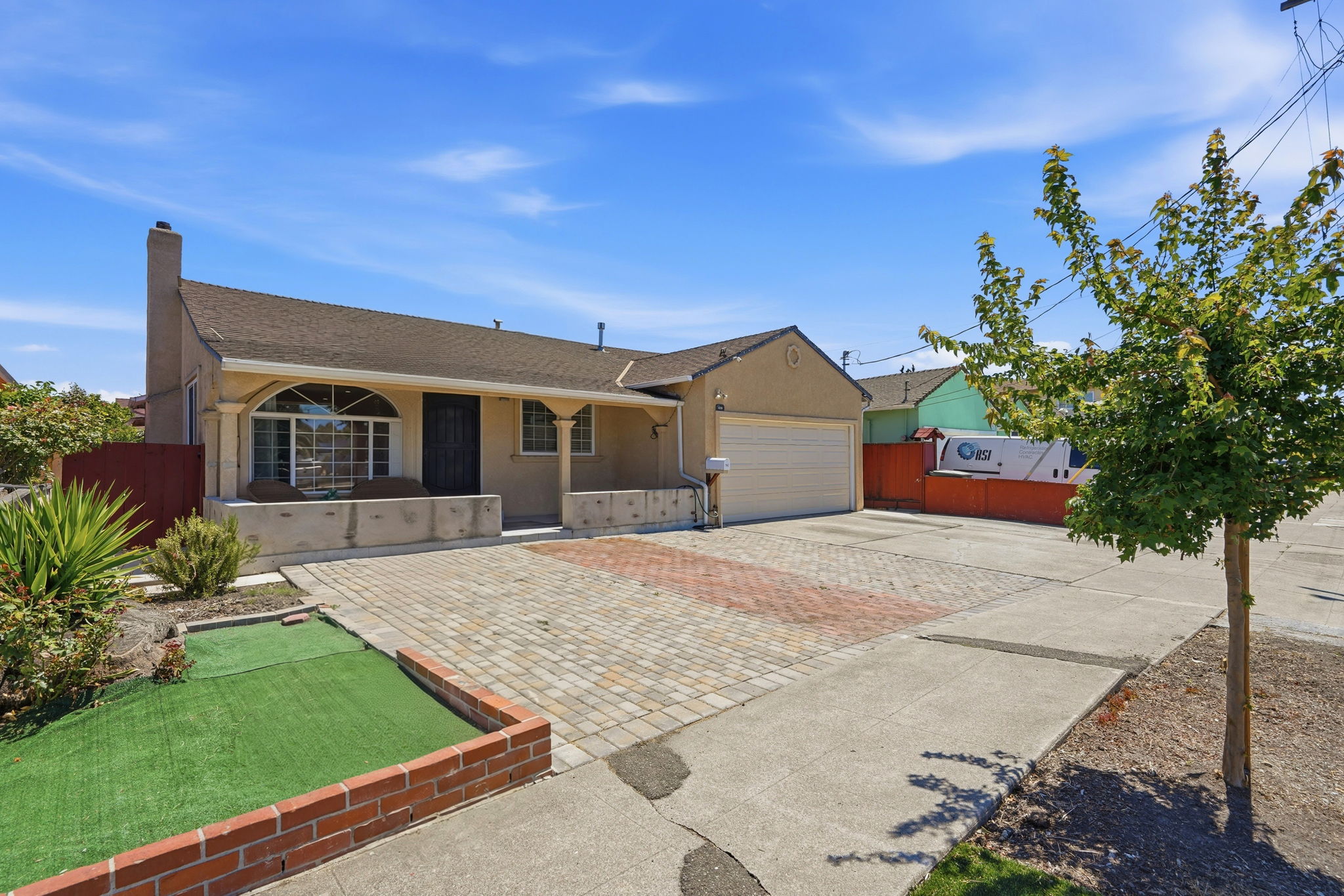 003_F8_762 Portola Dr