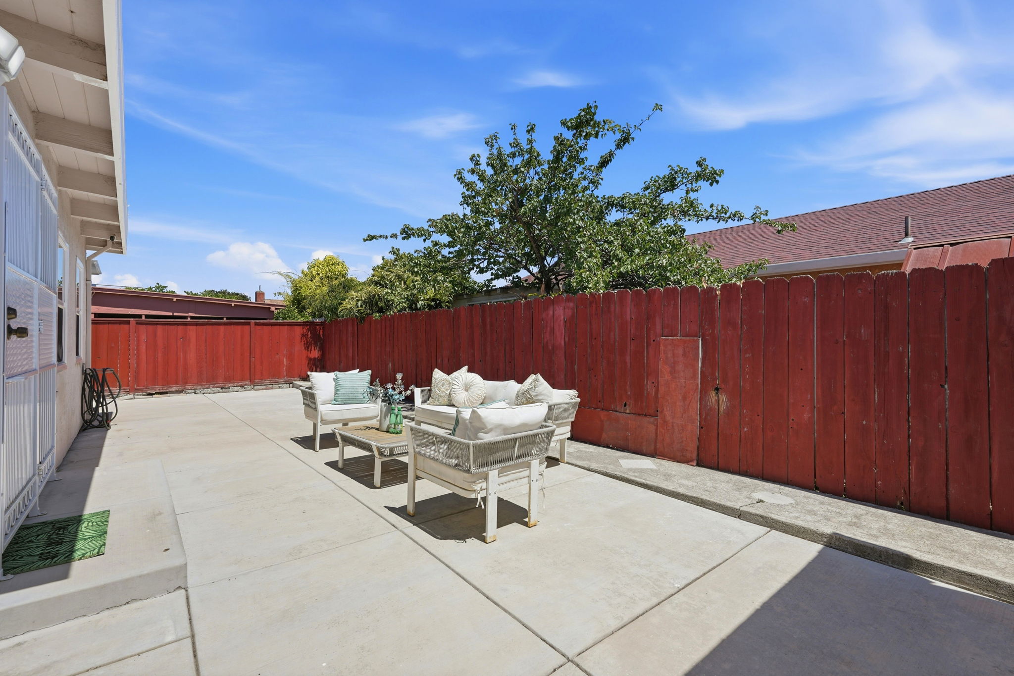 036_F8_762 Portola Dr