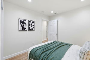 025_F8_762 Portola Dr