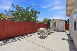 039_F8_762 Portola Dr