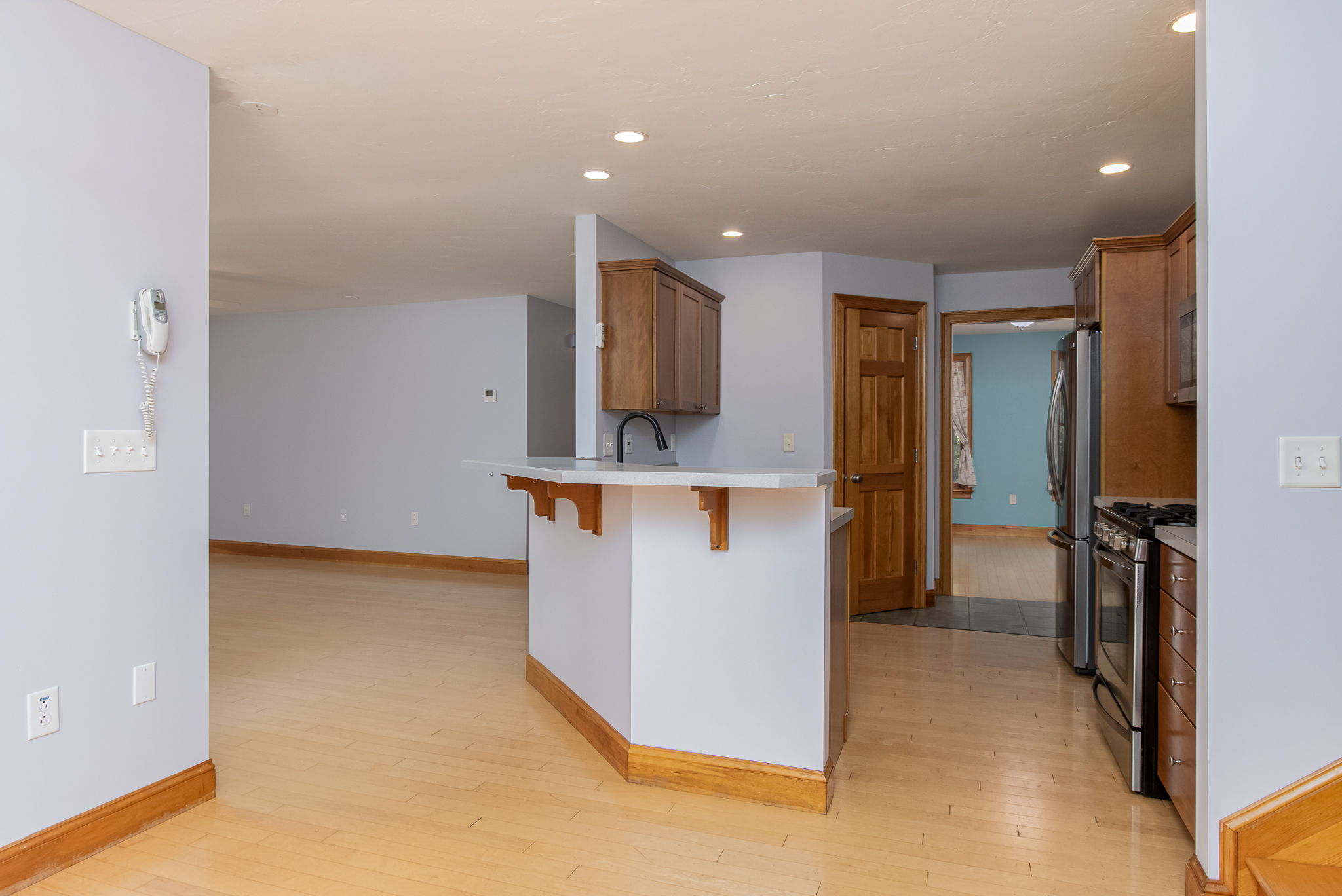 KitchenBreakfastArea-4
