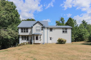 ExteriorRear-2