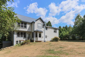 ExteriorRear-3