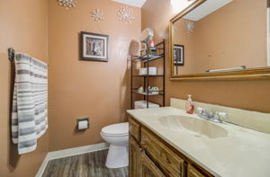 Santa Paula Dr-022