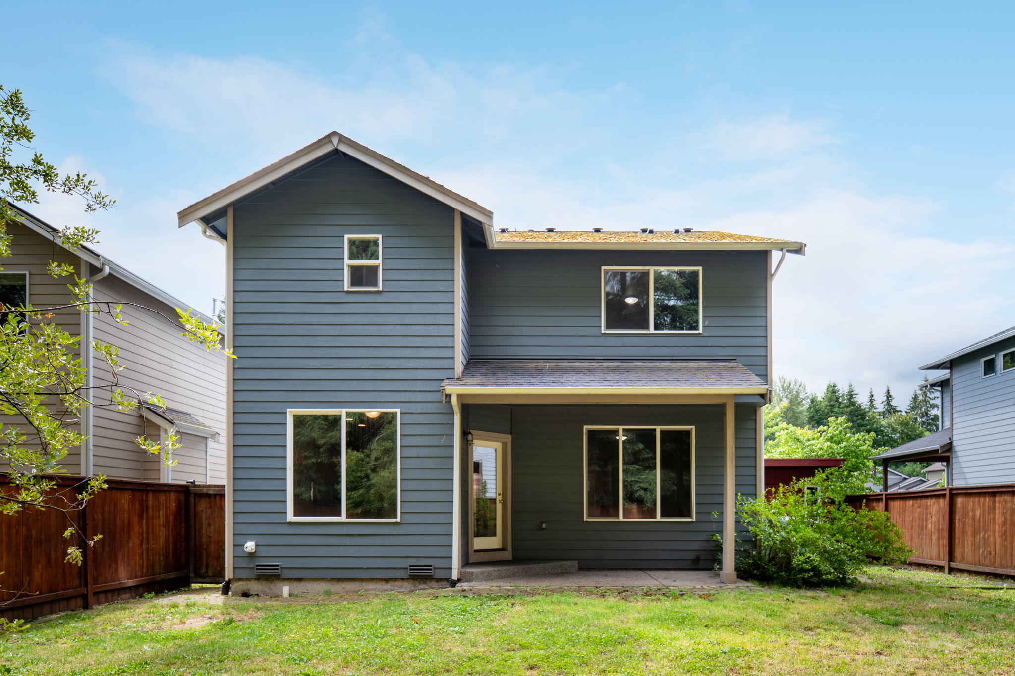 7622BriannaCtSE,Olympia,WA98513-24