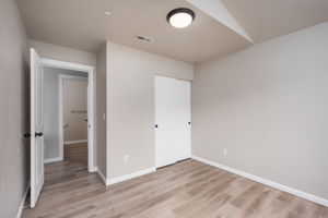 7622BriannaCtSE,Olympia,WA98513-11