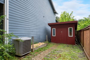 7622BriannaCtSE,Olympia,WA98513-23