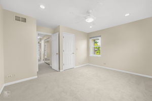 7623 Beringer Ct, Gurnee, IL 60031_023