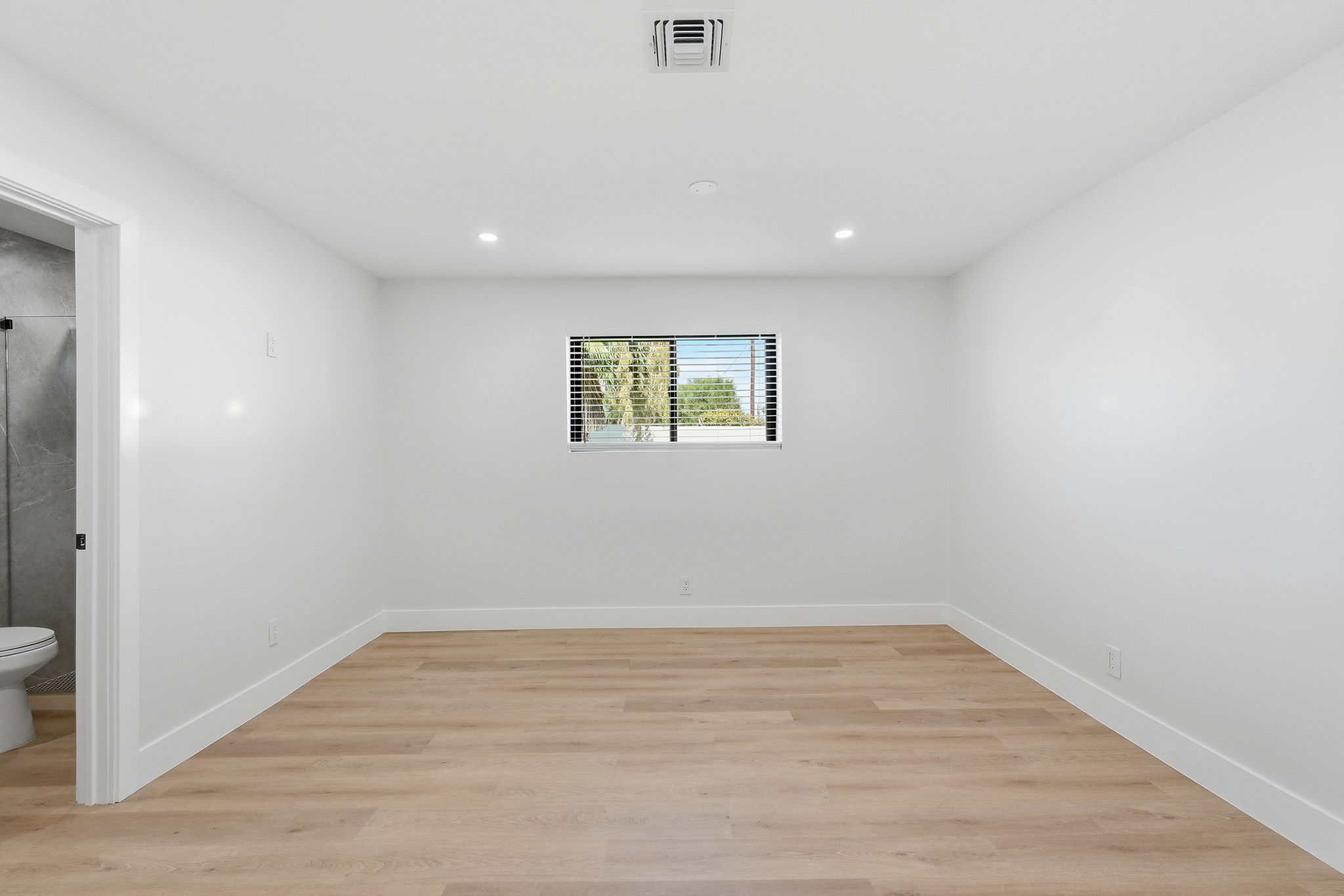 2nd Primary Bedroom