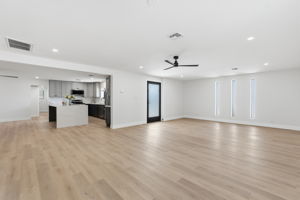 Entry/Kitchen