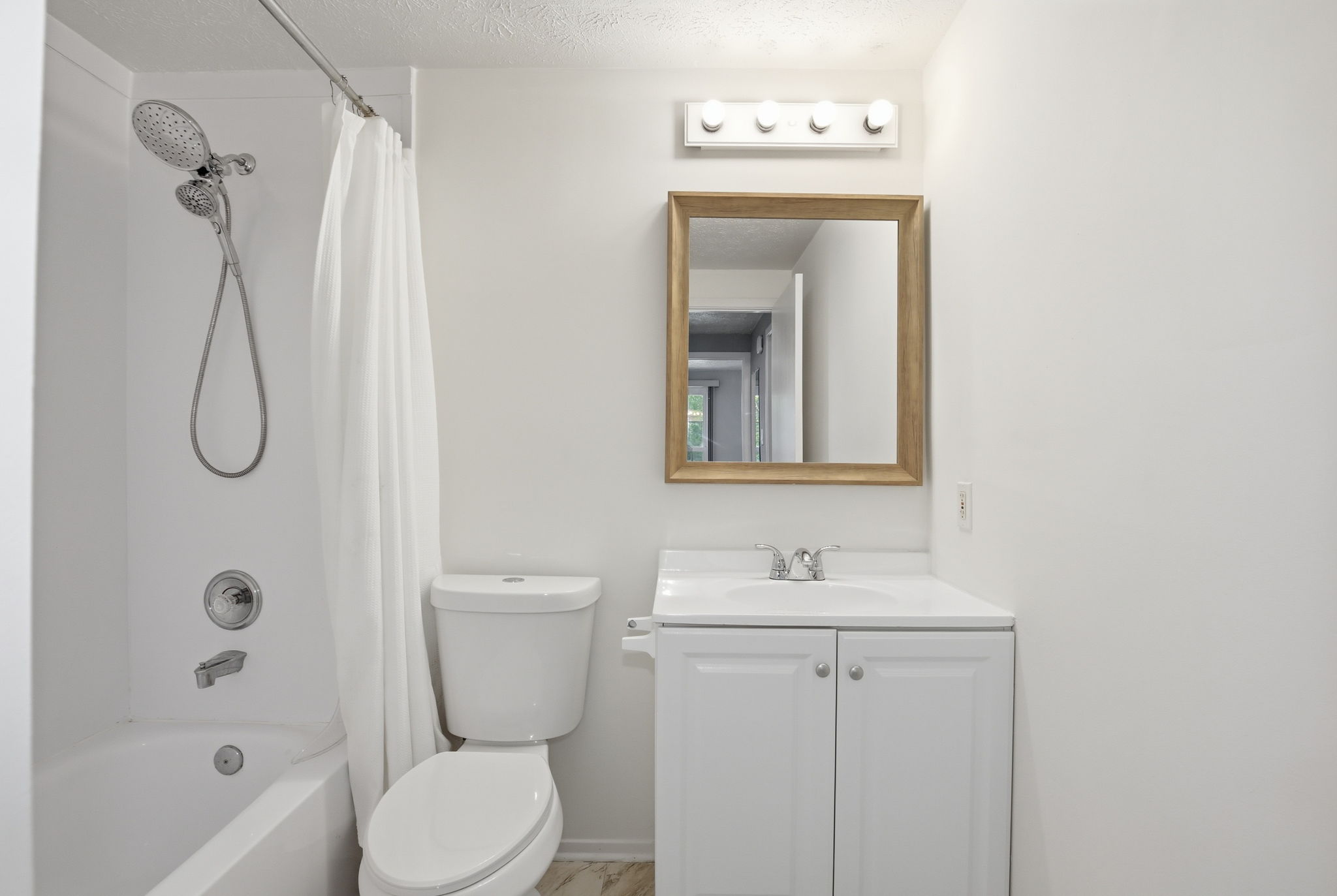 7625 Sheffield Green Way Lorton 22079_024