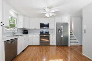 7625 Sheffield Green Way Lorton 22079_016