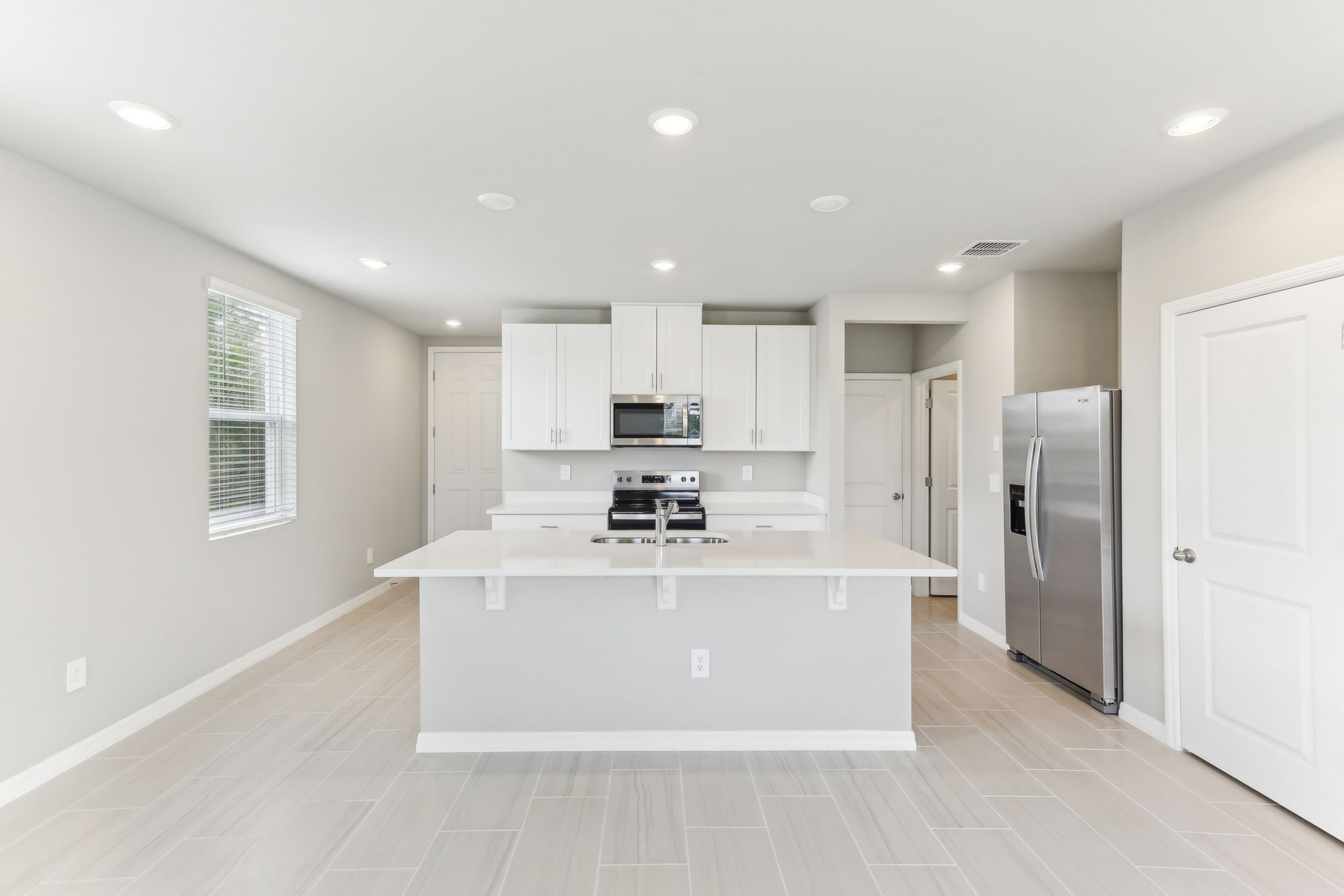 Tampa - Watergrass Towns - 7628 Intrepid Rd, Wesley Chapel, FL 33545 - 004