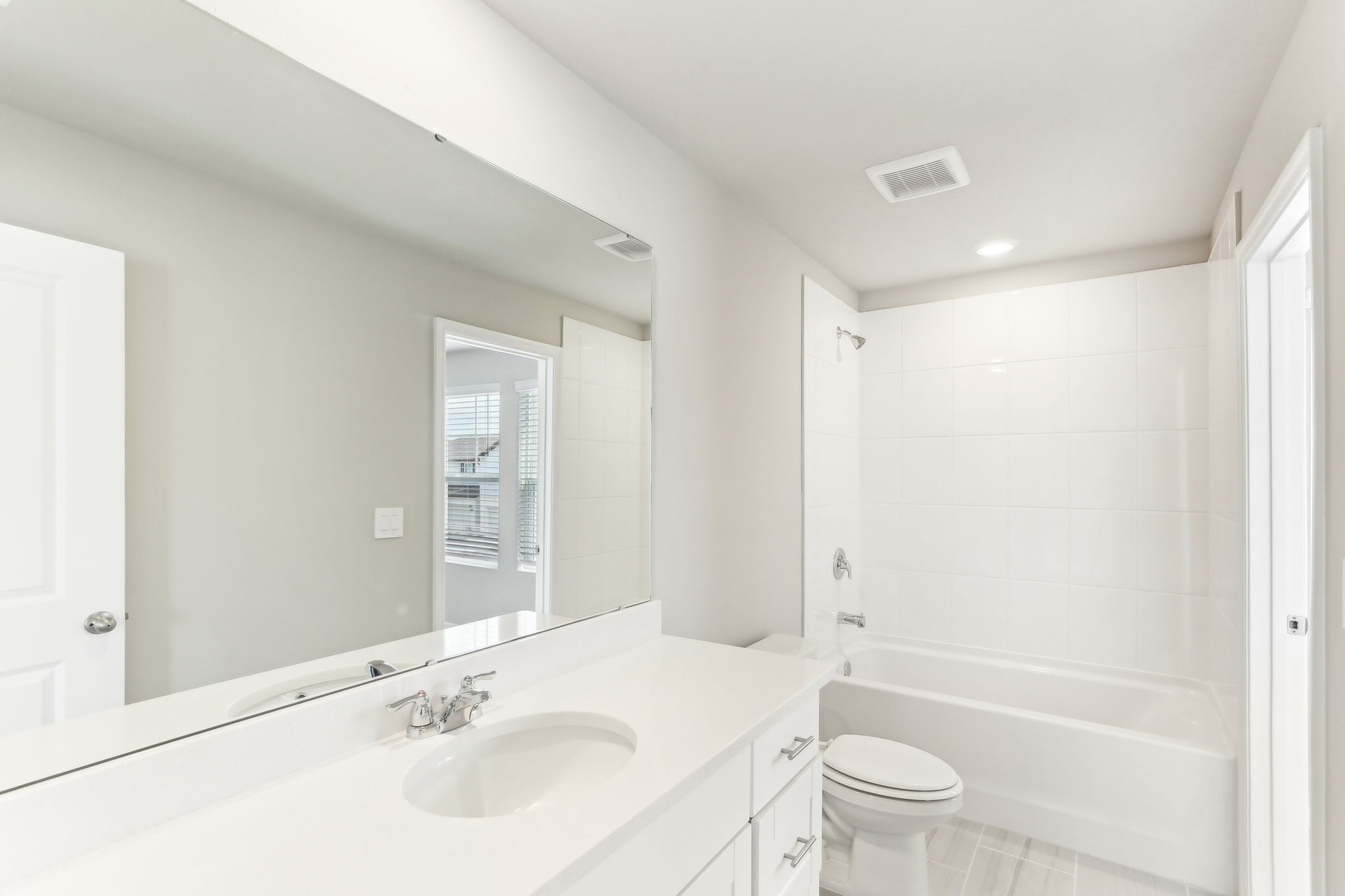 Tampa - Watergrass Towns - 7628 Intrepid Rd, Wesley Chapel, FL 33545 - 019