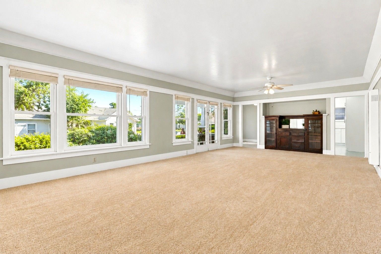  Photo 34