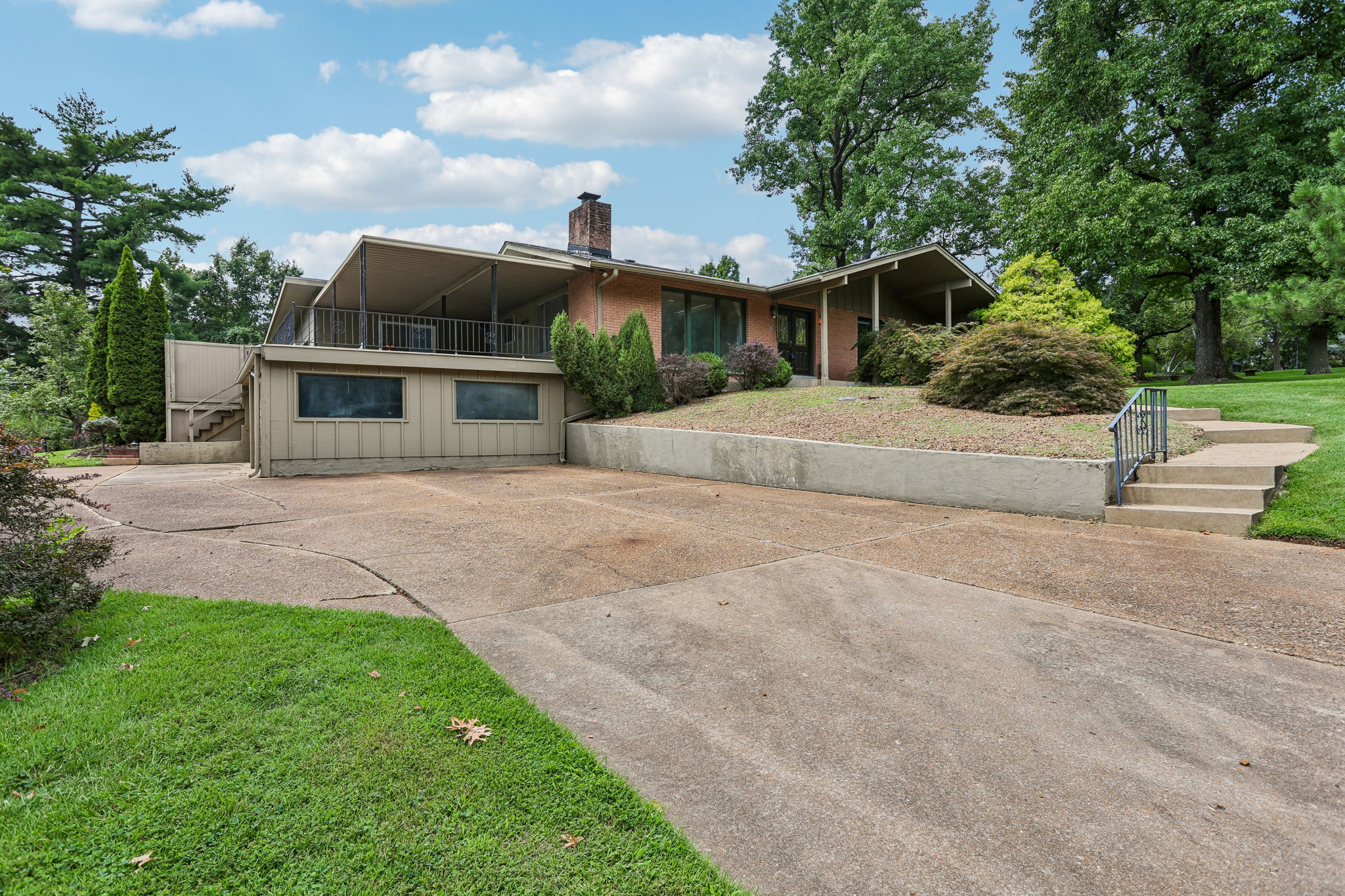 763 Questover Ln, Saint Louis-S1808-003r