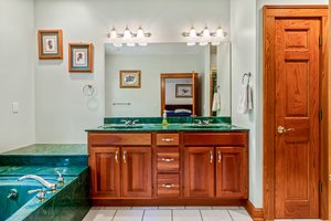 042 - 7631 Oak Crest Ct, Barnhart, MO.jpg