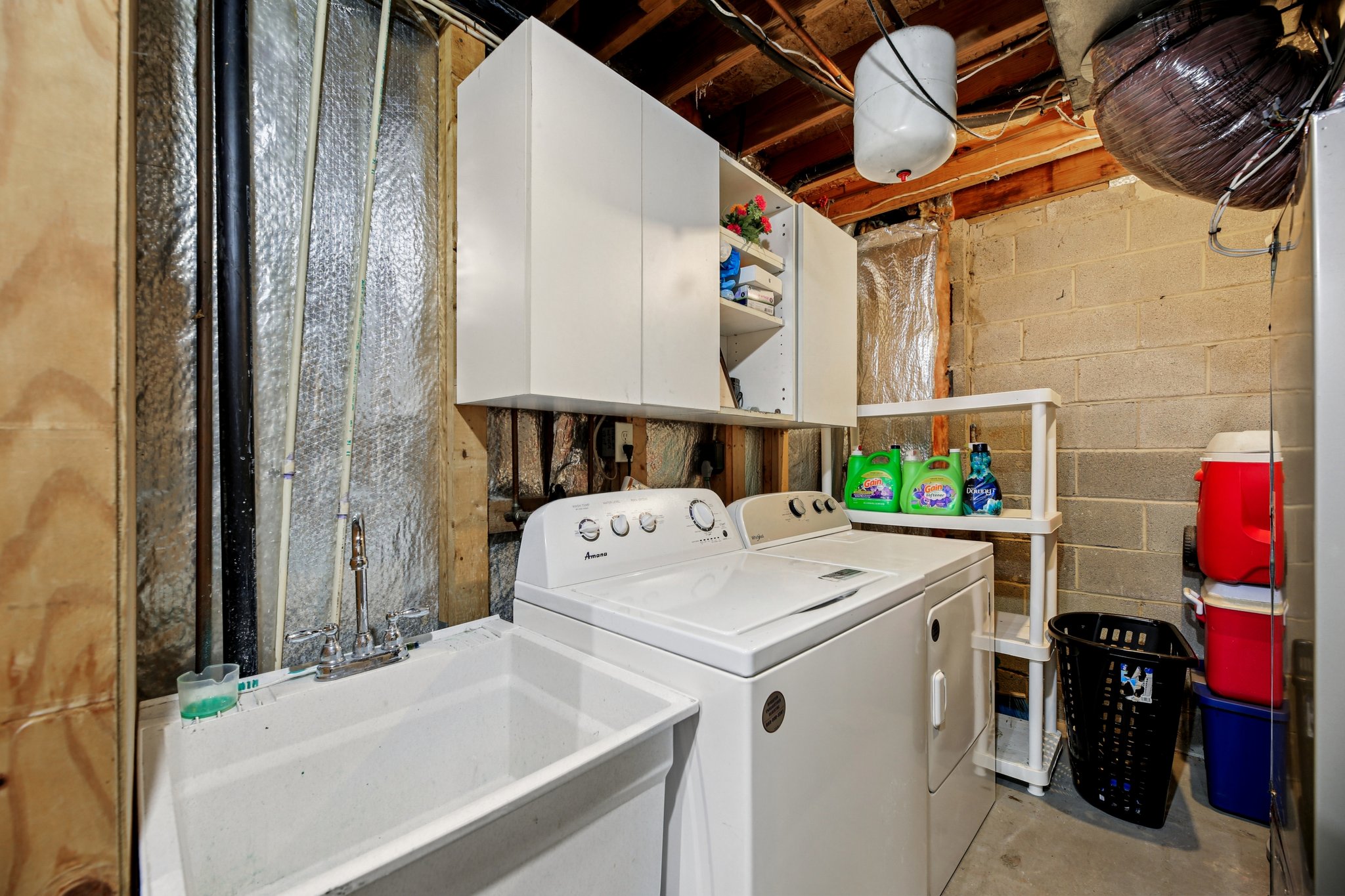 Fairbanks Ct-L0508-016.jpg