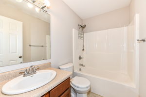  Photo 23