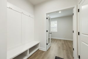  Photo 24