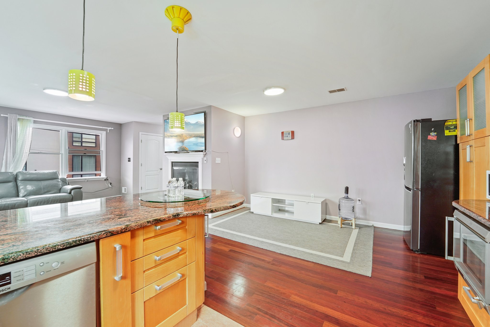 Jefferson Ave-S1610-015.jpg