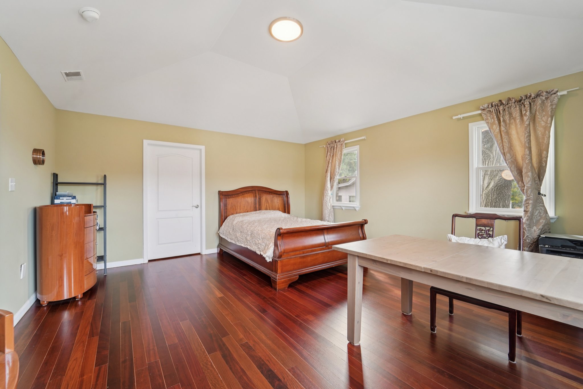 Jefferson Ave-S1610-036.jpg