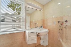 Jefferson Ave-S1610-039.jpg