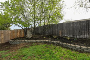  Photo 35