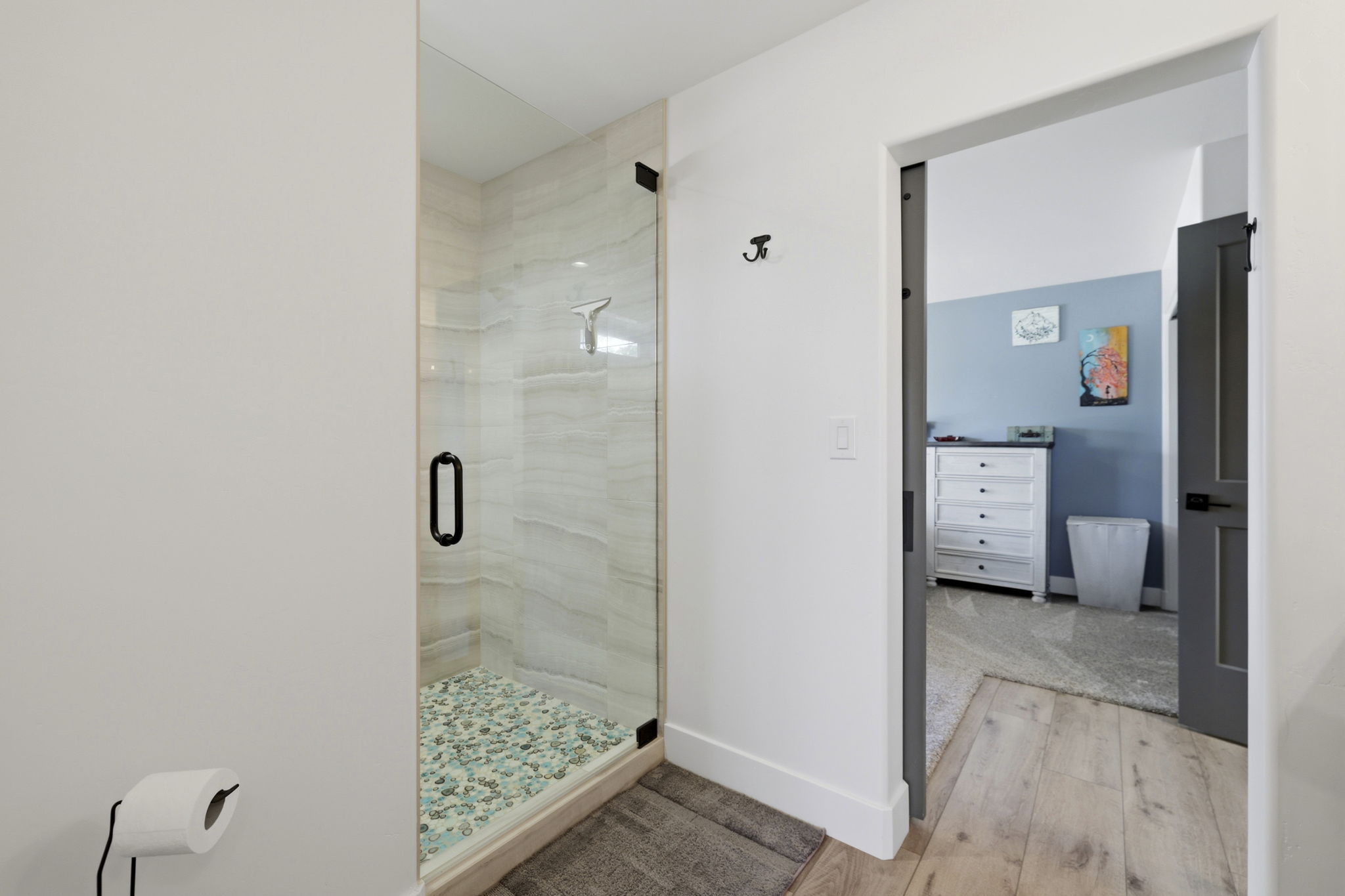 Bathroom 2-2